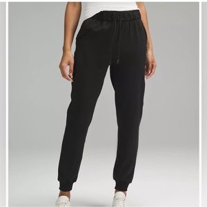 Lululemon joggers